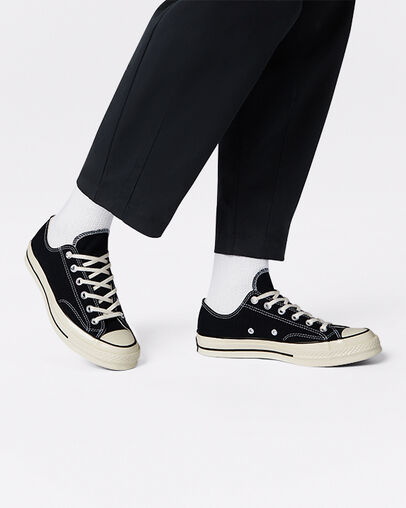 CONVERSE CHUCK 70 CLASSIC LOW TOP SNEAKERS